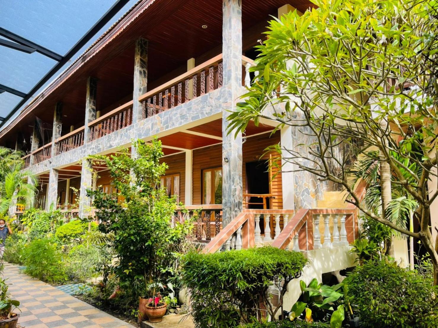 Family House Resort, Haad Rin Ngoại thất bức ảnh