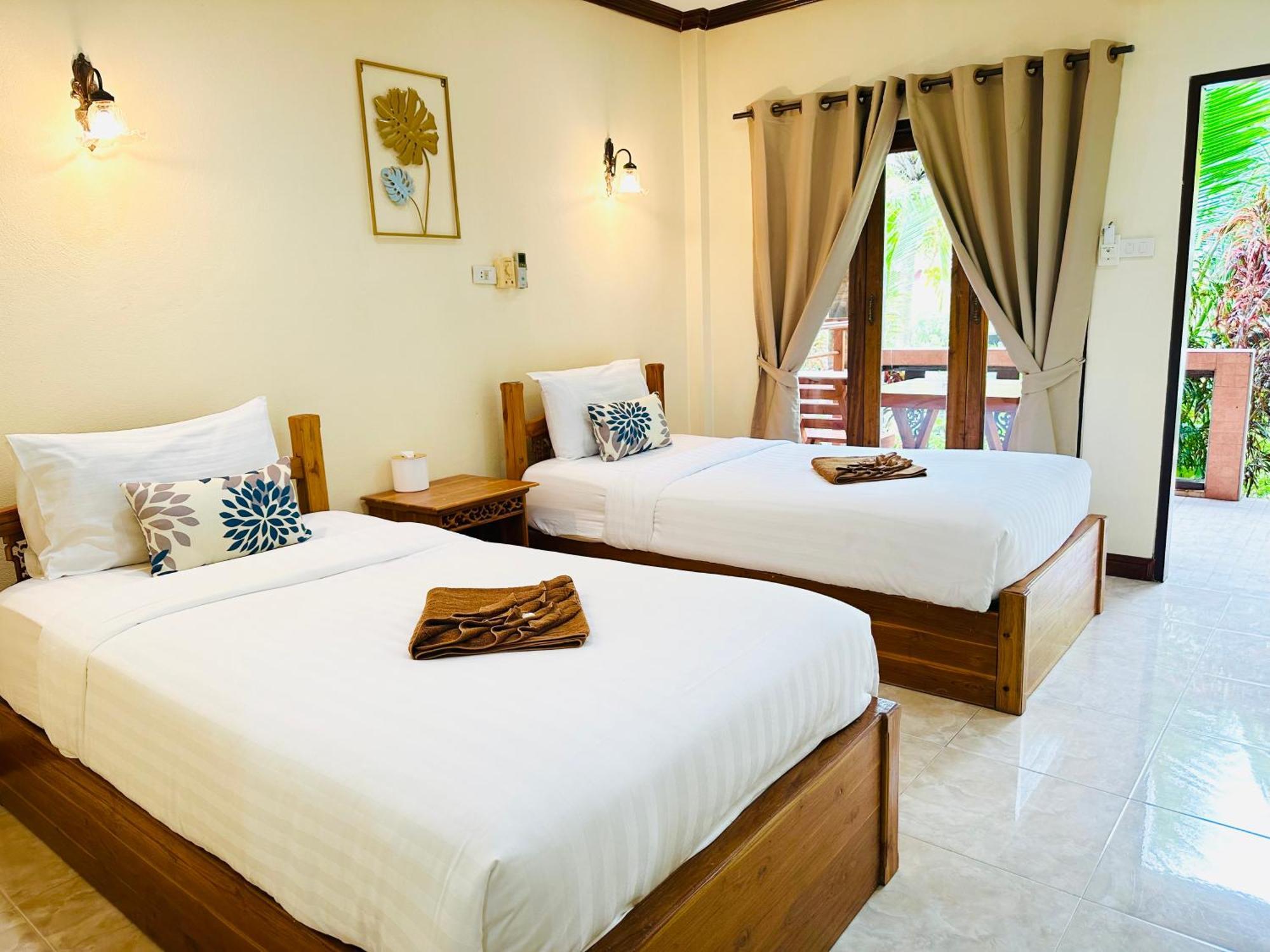 Family House Resort, Haad Rin Ngoại thất bức ảnh